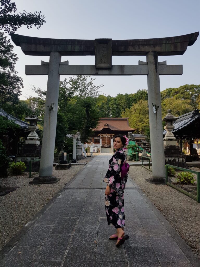 Trying a yukata (summer traditional clothes) for the Gifu city fireworks festival (photo credit: Aya Kaneoka)