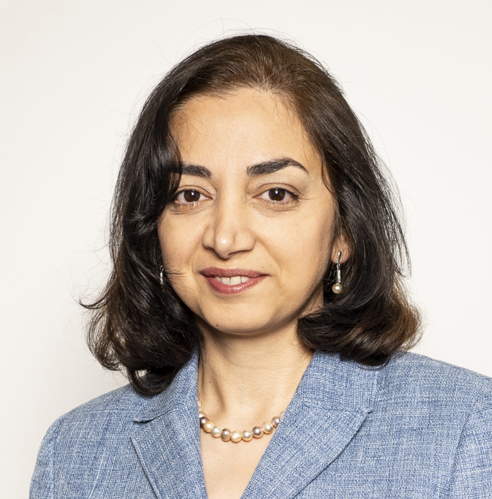 Dordaneh Arangeh, Head of IT Procurement & Portfolio Management at ETH Zurich. (Photo: Daniel Winkler)